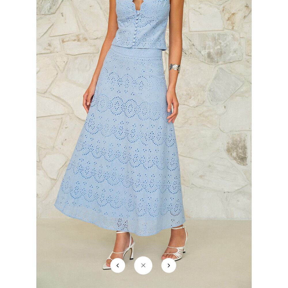 Commense Eyelet Pattern Maxi Skirt Varius Sizes - Picture 2 of 5